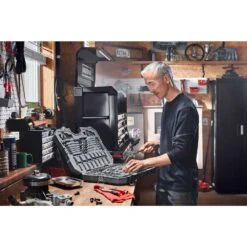 Craftsman OVERDRIVE 1/4 & 3/8 & 1/2 In. Drive Metric/SAE 6 Point Mechanic's Tool Set 154 Pc -Crescentent Store 4fa26861 54c9 4cf4 82c3 5ffb6c88fe0a