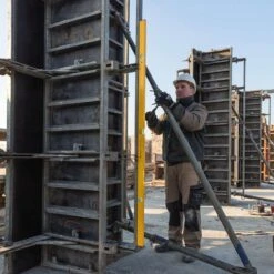 STABILA 72 In. Aluminum Magnetic Type 80 ASM-2 Level 3 Vial -Crescentent Store 8aa8f26d 7a08 4620 8b03 99c5fc498131