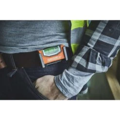 Johnson Magnetic Pocket Level 1 Vial -Crescentent Store a30cdf64 1b04 487a bedb 15bac11746d9